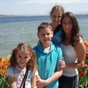 Meet your Posher, Cary